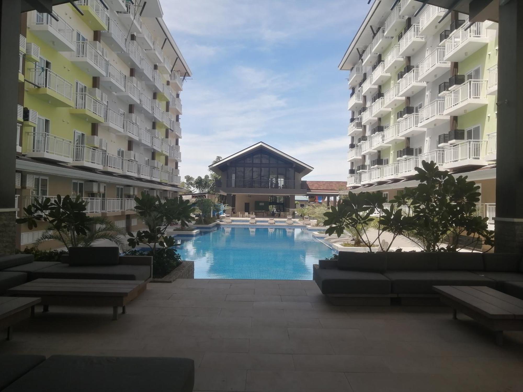 Condo Azur Suites A125 Amani Resorts Residences , 5 Minutes Airport, Netflix, Stylish, Cozy With Luxurious Swimming Pool 麦克坦 外观 照片
