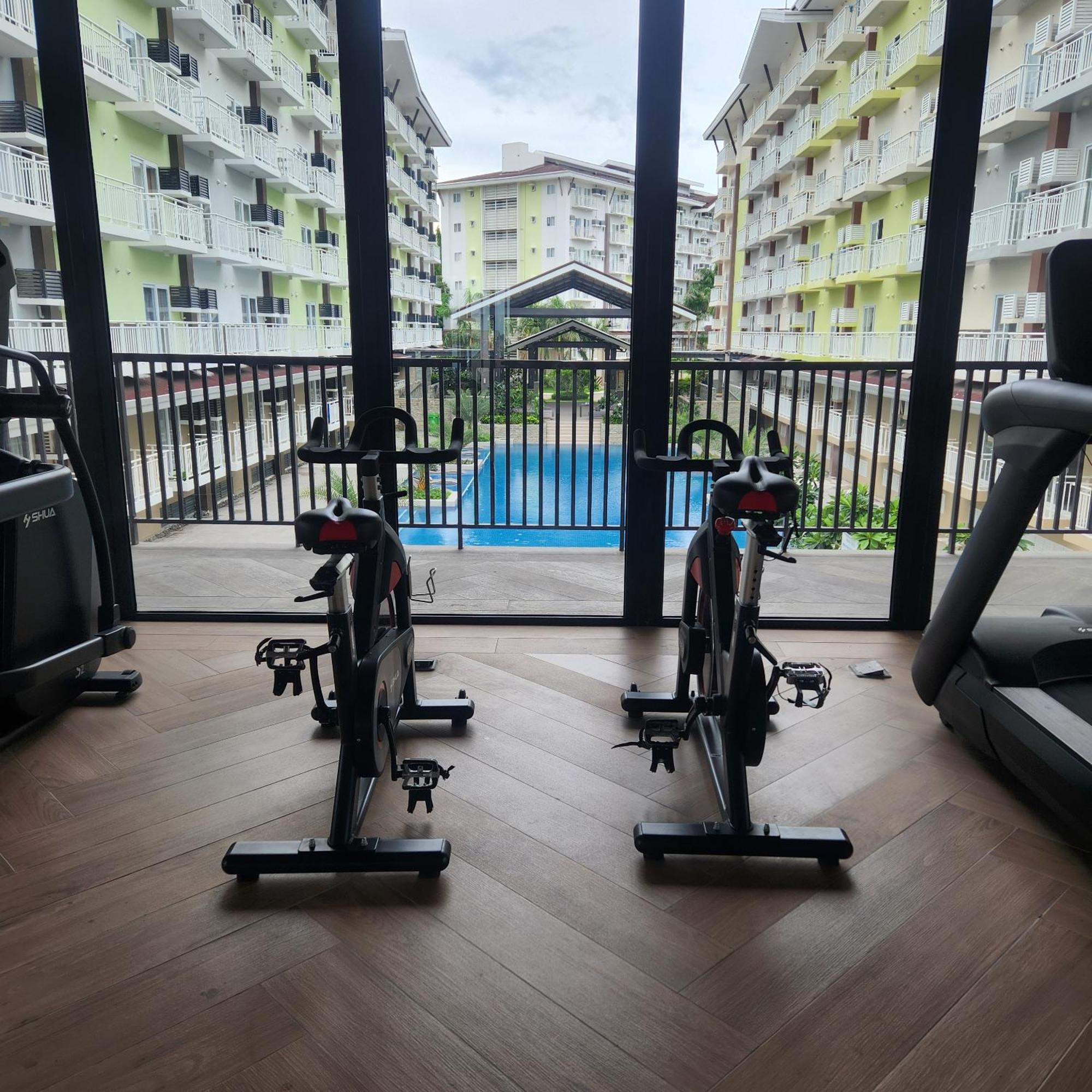 Condo Azur Suites A125 Amani Resorts Residences , 5 Minutes Airport, Netflix, Stylish, Cozy With Luxurious Swimming Pool 麦克坦 外观 照片